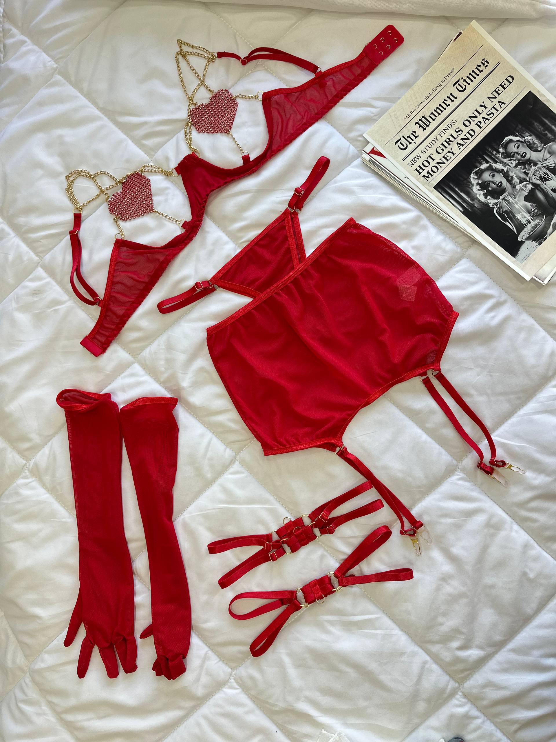 AMORET JARTİYER SET KIRMIZI ( ELDİVEN HEDİYE)