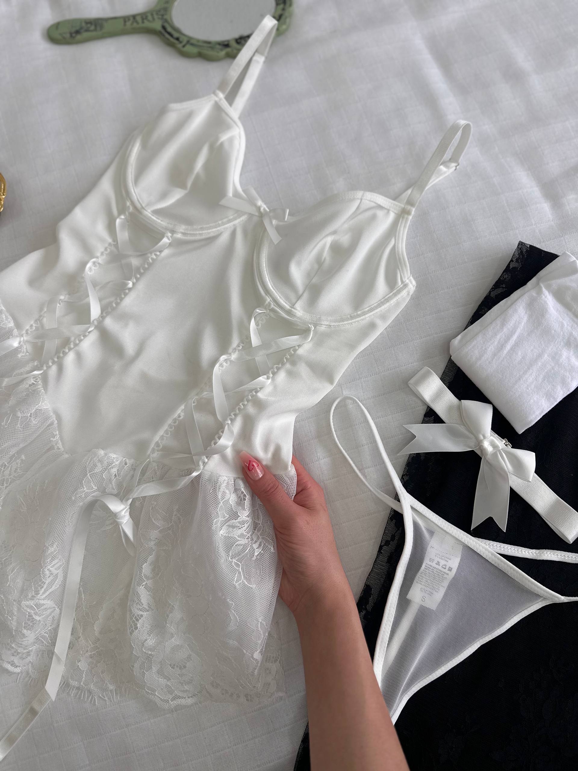 LOLLY BABYDOLL BEYAZ (ÇORAP HEDİYE)