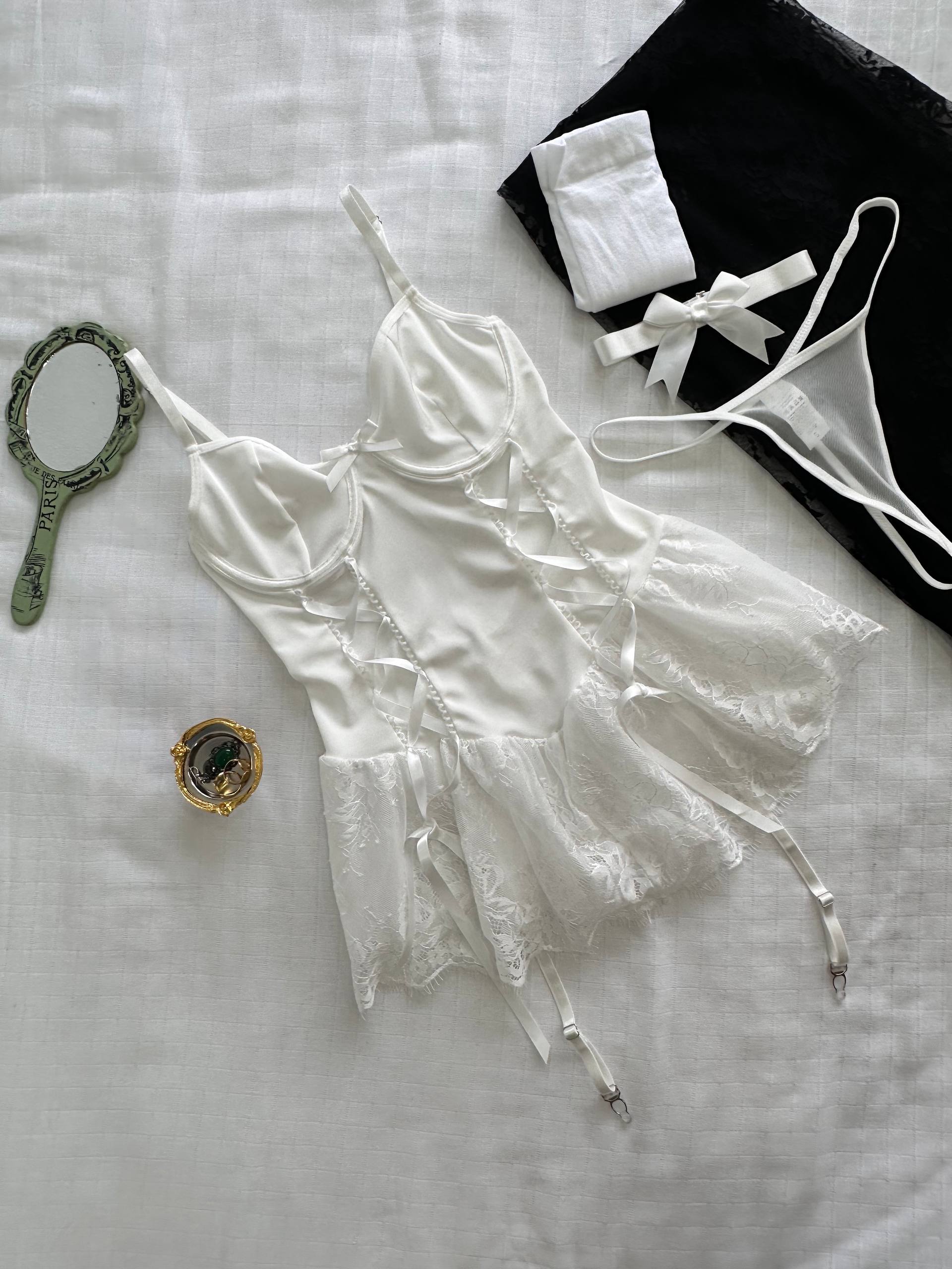 LOLLY BABYDOLL BEYAZ (ÇORAP HEDİYE)